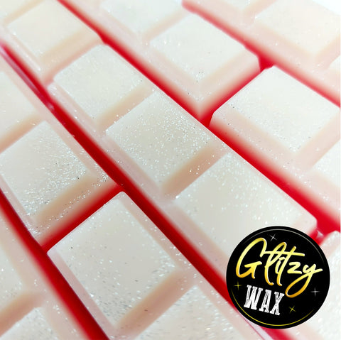 Red Velvet Milkshake Snap Bar 15g Wax Melt